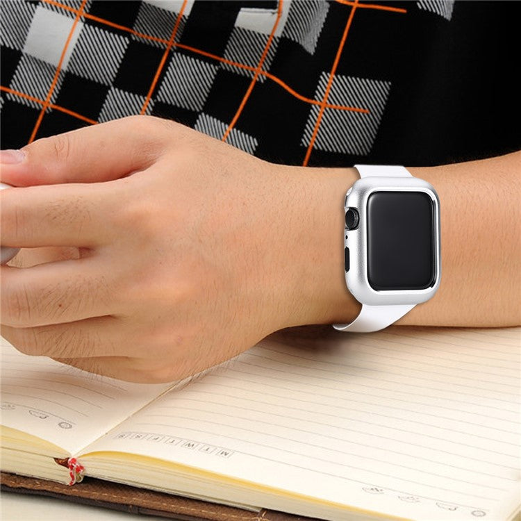 Magnetic Adsorption Metal Frame Protector Cover for Apple Watch Series 4 / 5 / 6 / SE / SE (2022) 40mm - Silver