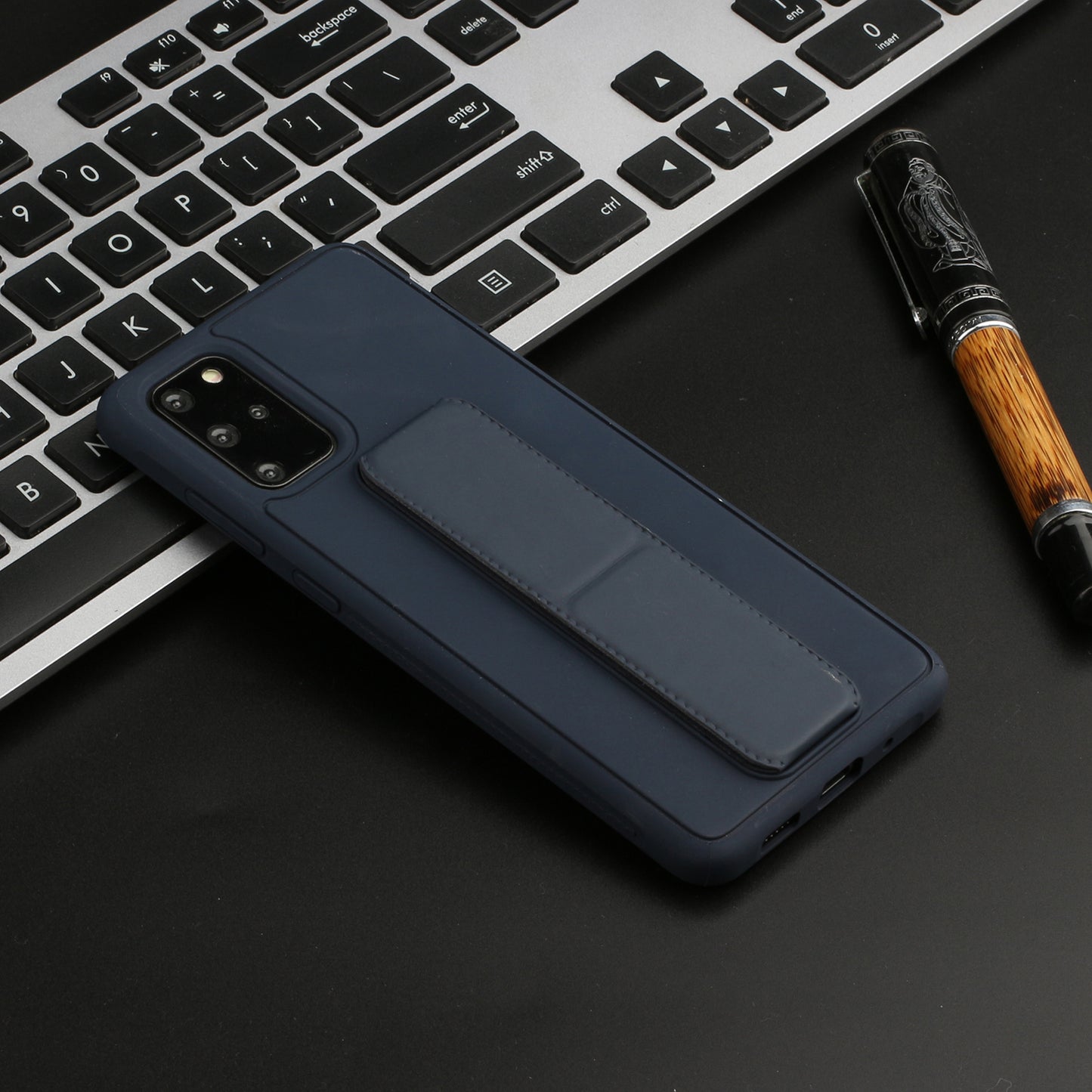For Samsung Galaxy S20 Plus / S20 Plus 5G Magnetic Hand Strap Kickstand TPU + PC Phone Cover - Dark Blue