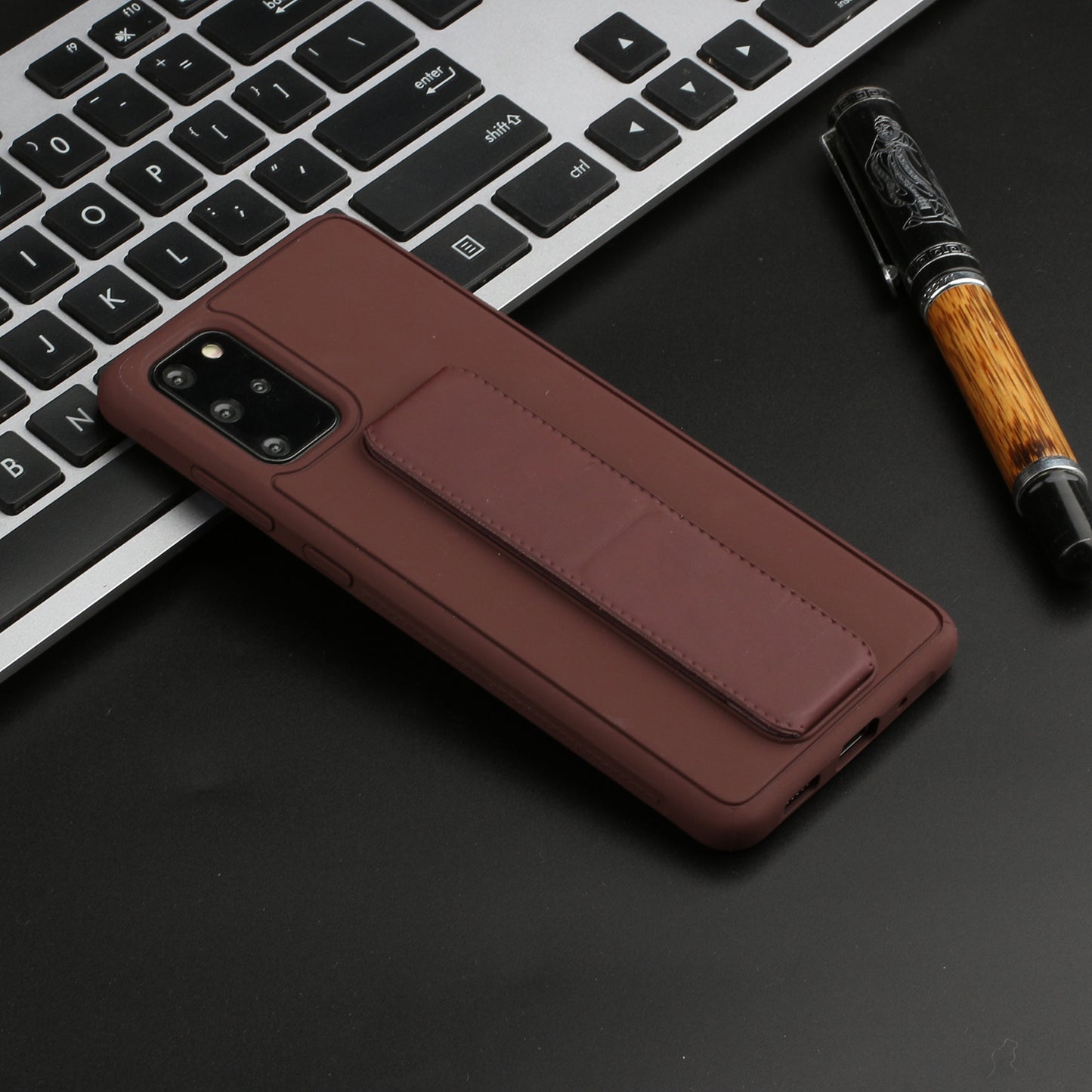 For Samsung Galaxy S20 Plus / S20 Plus 5G Magnetic Hand Strap Kickstand TPU + PC Phone Cover - Brown