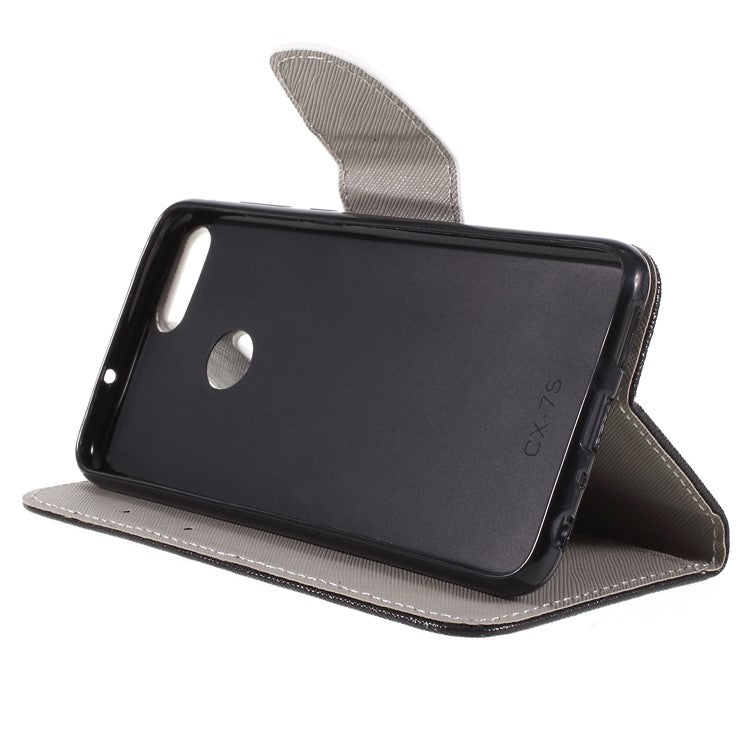 Pattern Printing Cross Texture Stand Wallet Leather Cell Phone Cover for Huawei P Smart / Enjoy 7S - Bear with Saw