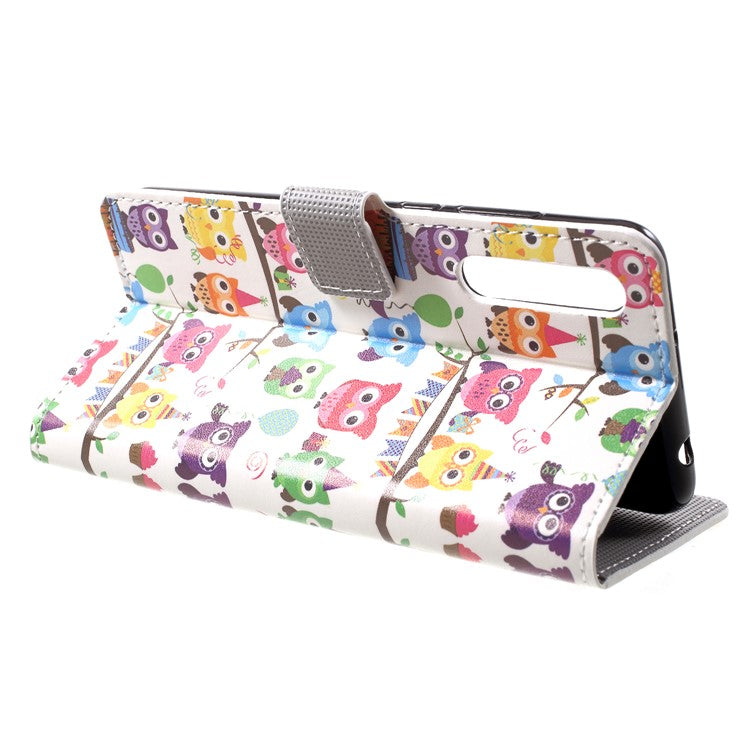 Patterned Wallet Stand Leather Mobile Case for Huawei P20 Pro - Multiple Cute Owls