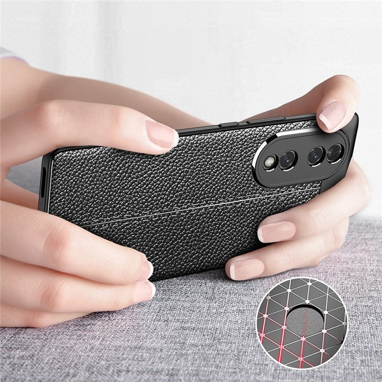 For Honor 70 5G Heat Dissipating Anti-Fingerprint Case Litchi Texture Design Soft TPU Back Cover - Black