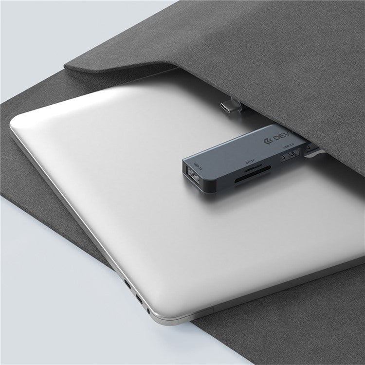 DEVIA EC135 Leopard Series 5-in-1 Type-C Hub Adapter USB-C 3.1 to PD+USB3.0*3+SD / TF Docking Station (Upgraded)