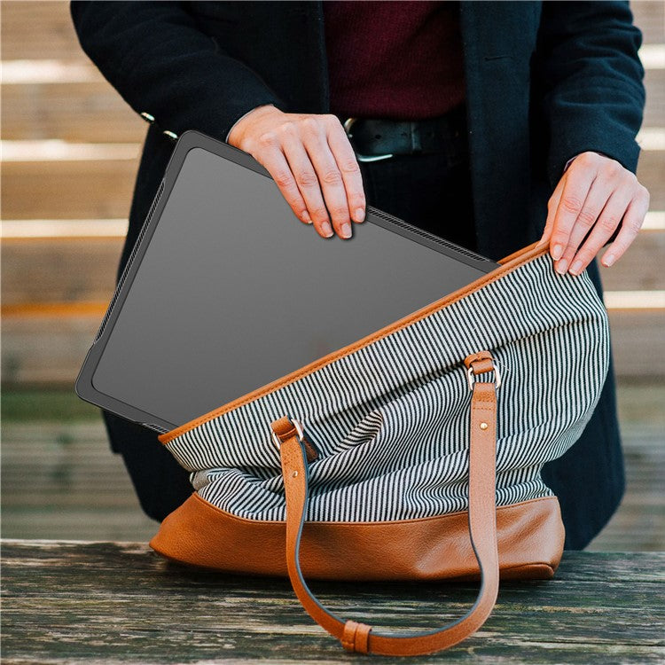 For Macbook Air 15 inch (2025) / (2024) A3114 M3 / (2023) M2 A2941 Sailor Series Laptop Case PC+TPU Anti-Scratch Notebook Cover - Transparent Black