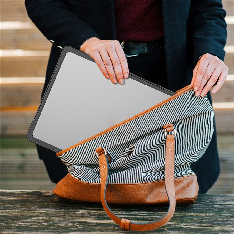 For Macbook Air 15 inch (2025) / (2024) A3114 M3 / (2023) M2 A2941 Sailor Series Laptop Case PC+TPU Anti-Scratch Notebook Cover - Transparent