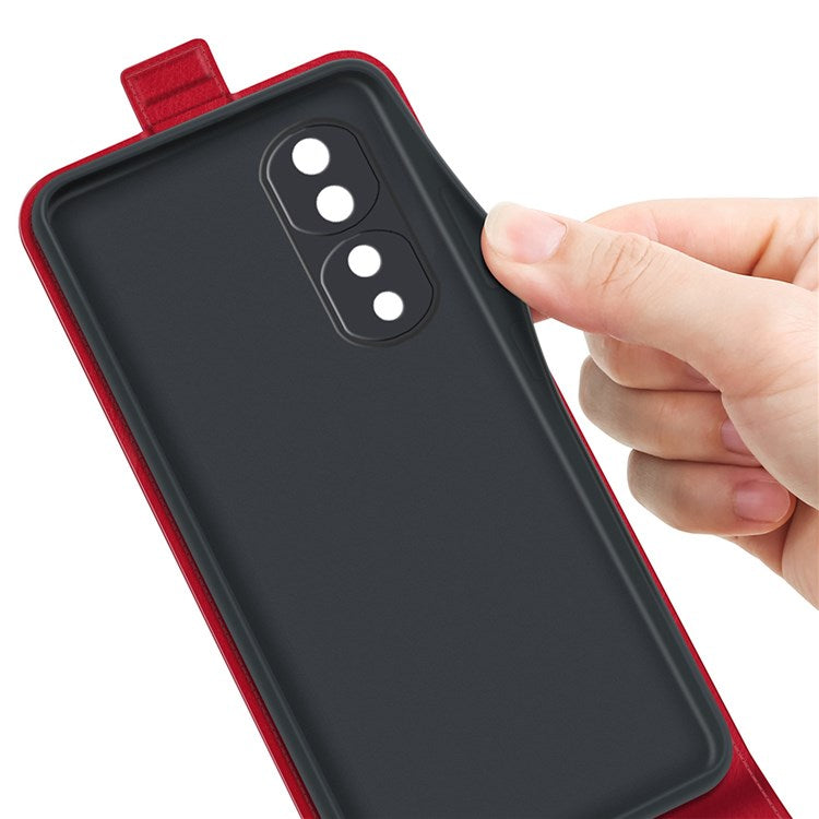 For Honor 70 5G Vertical Flip Phone Case Crazy Horse Texture PU Leather Protective Cover with Card Slot - Red