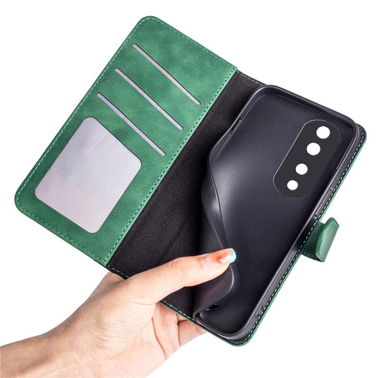 For Honor 70 Pro 5G Color Splicing Wallet Case PU Leather Magnetic Protect Flip Stand Phone Cover - Green