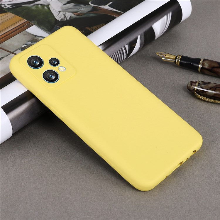 For Realme 9 4G / Narzo 50 Pro 5G  Liquid Silicone Case Anti-scratch Good Protection Cover with Strap - Yellow