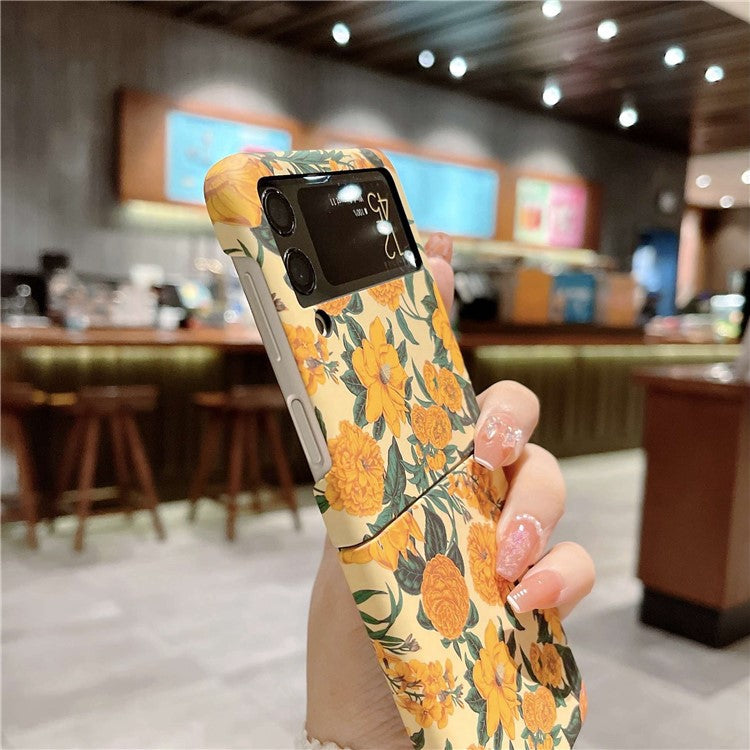 For Samsung Galaxy Z Flip4 5G Hard PC Floral Pattern Embossment Matte Anti-fingerprint Luminous Cell Phone Case - Ink Flower