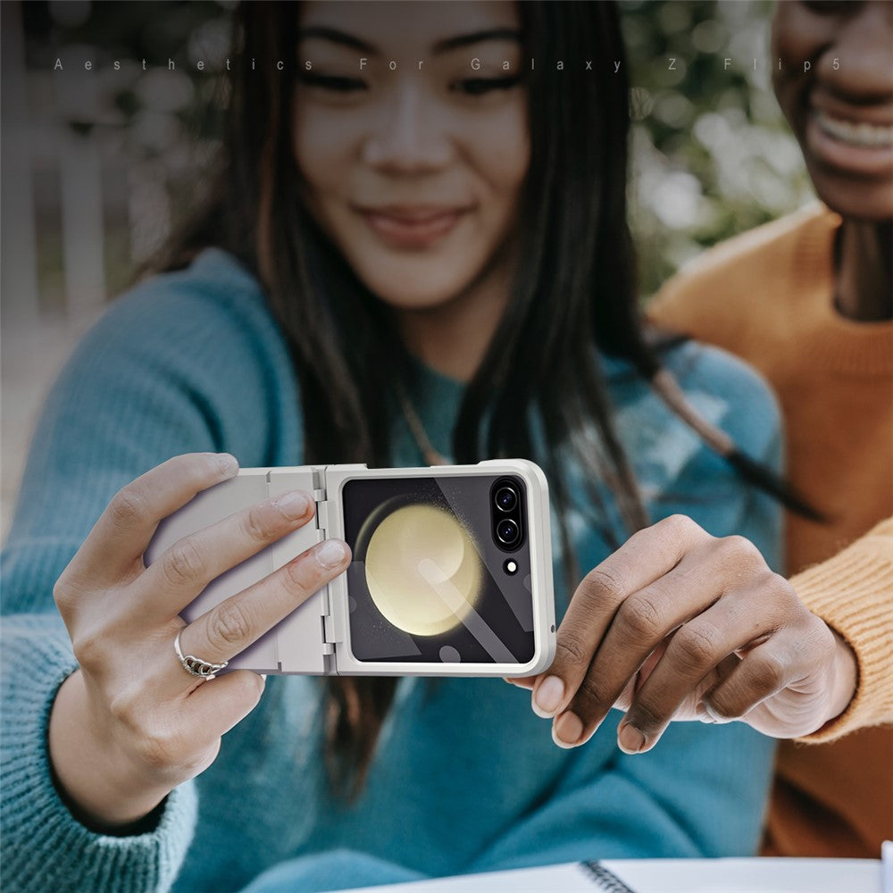 For Samsung Galaxy Z Flip7 FE 5G / Z Flip6 5G / Z Flip5 5G Case Hard PC Non-Slip Phone Cover with Tempered Glass Film - White