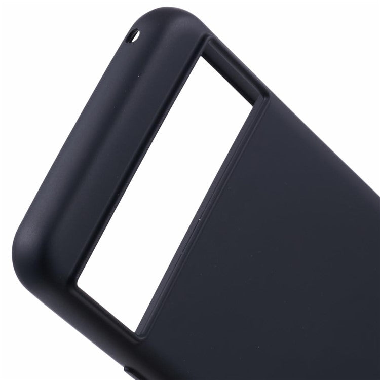 For Google Pixel 8 Case 2.0mm TPU Phone Cover Arc Edge - Black