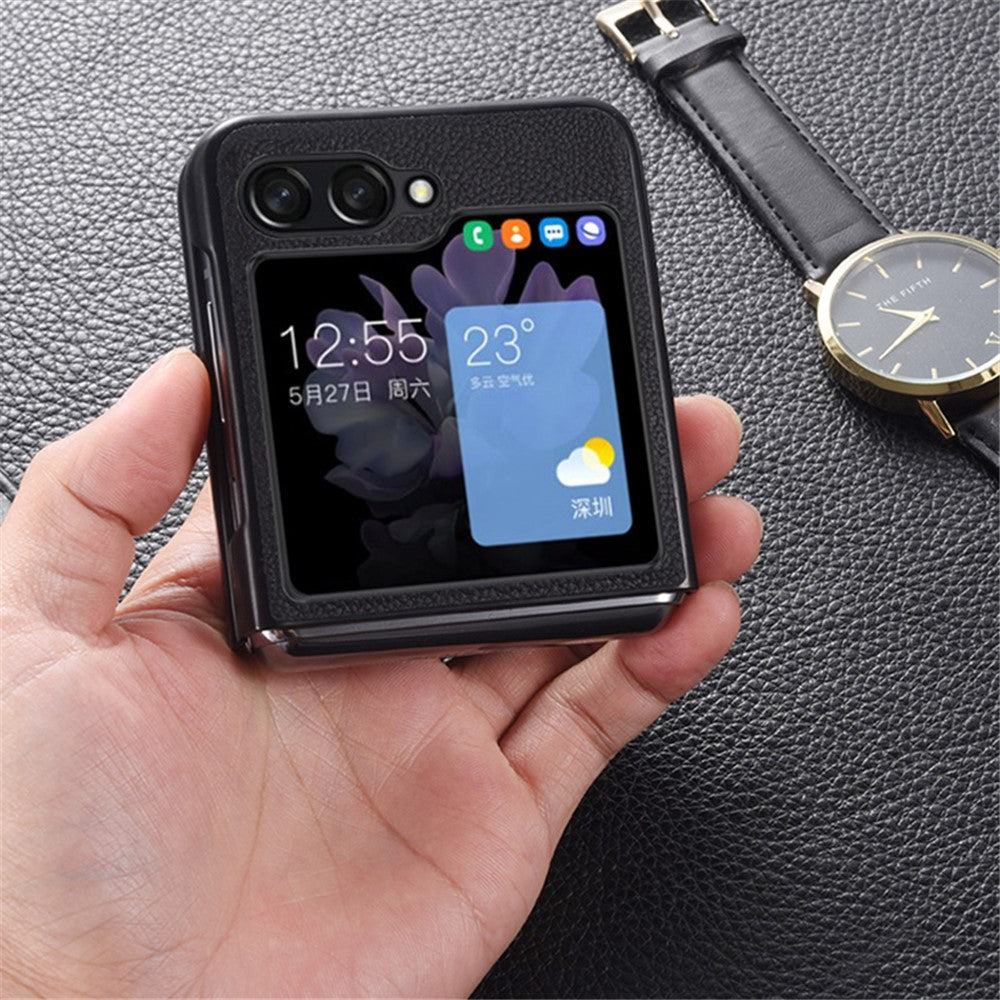 For Samsung Galaxy Z Flip7 FE 5G / Z Flip6 5G Case Cowhide Leather + PC Folding Phone Cover - Green