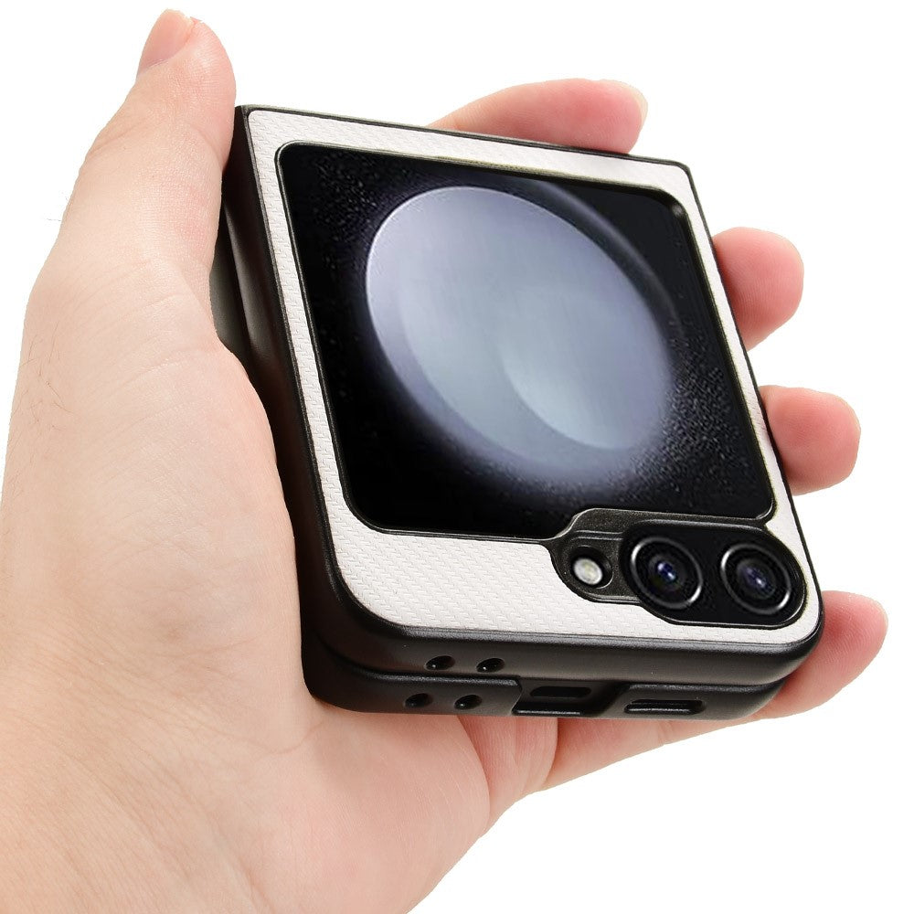 For Samsung Galaxy Z Flip7 FE 5G / Z Flip6 5G Case Carbon Fiber Texture PU+PC Drop-Proof Phone Shell - White