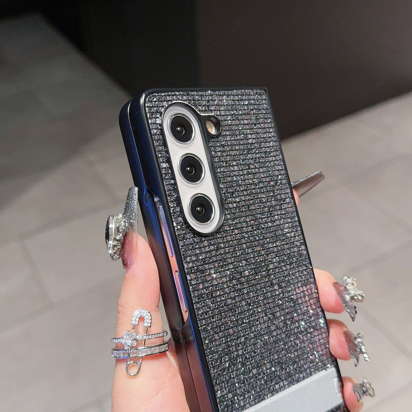 For Samsung Galaxy Z Fold6 5G Case Rhinestone Decor PU Leather Coated PC Phone Cover with Kickstand - Black / Grey