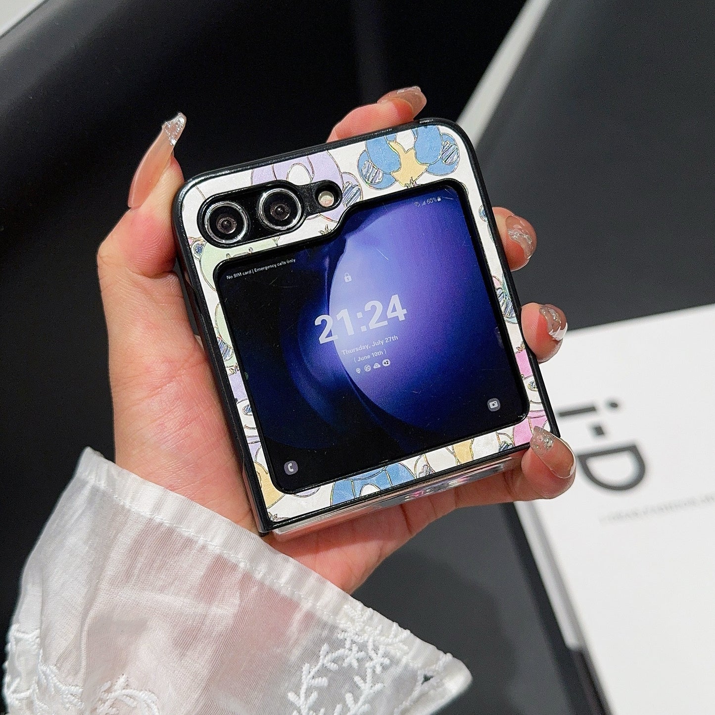 For Samsung Galaxy Z Flip6 5G Case Leather + PC Protective Phone Cover Lacquered Pattern - Bears