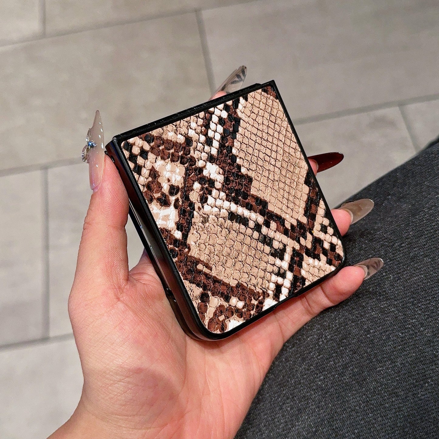 For Samsung Galaxy Z Flip6 5G Case Two-Piece Design Leather + PC Phone Cover - Snake Texture