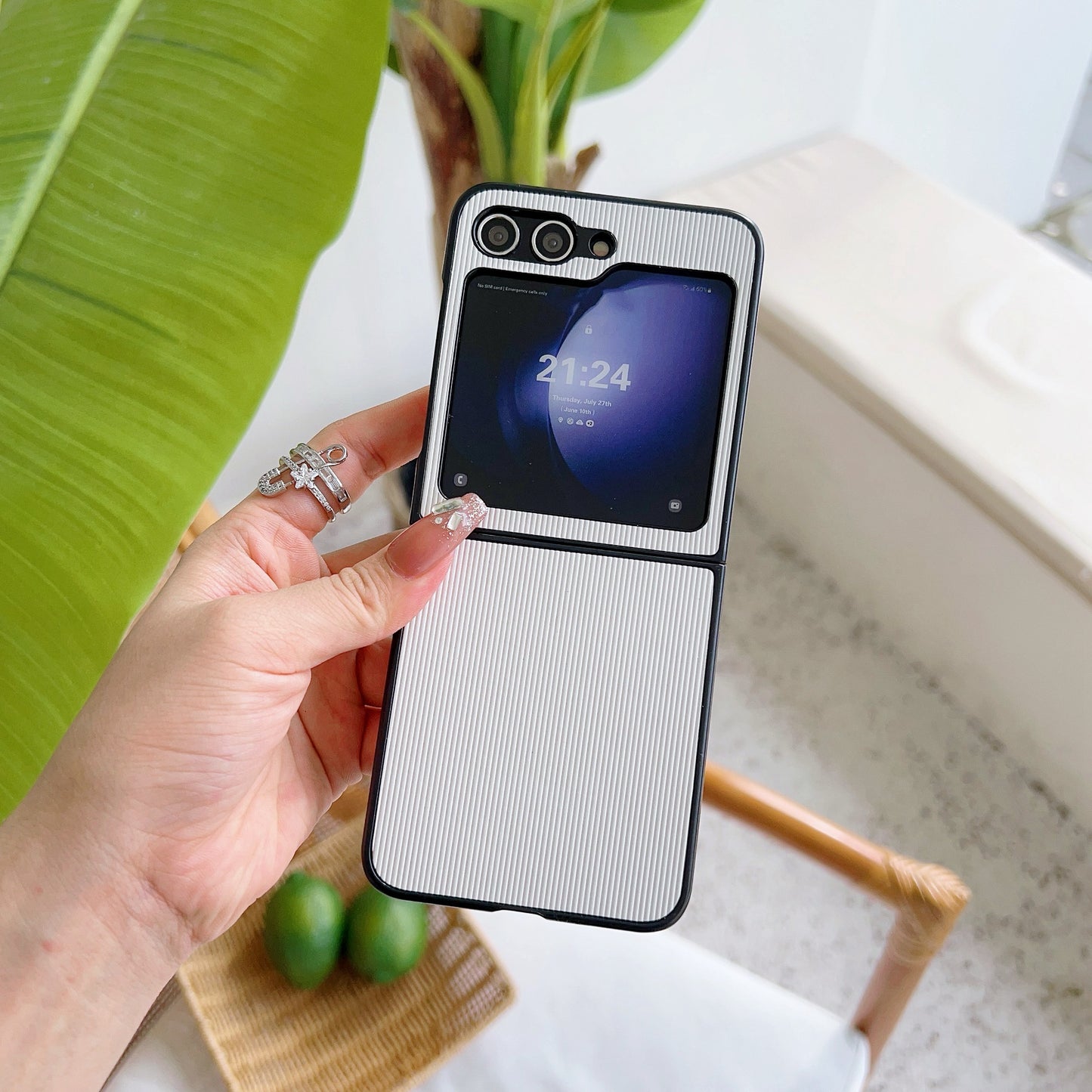 For Samsung Galaxy Z Flip6 5G Case Leather + PC Phone Cover Two-Piece Design Toothpick Pattern - White