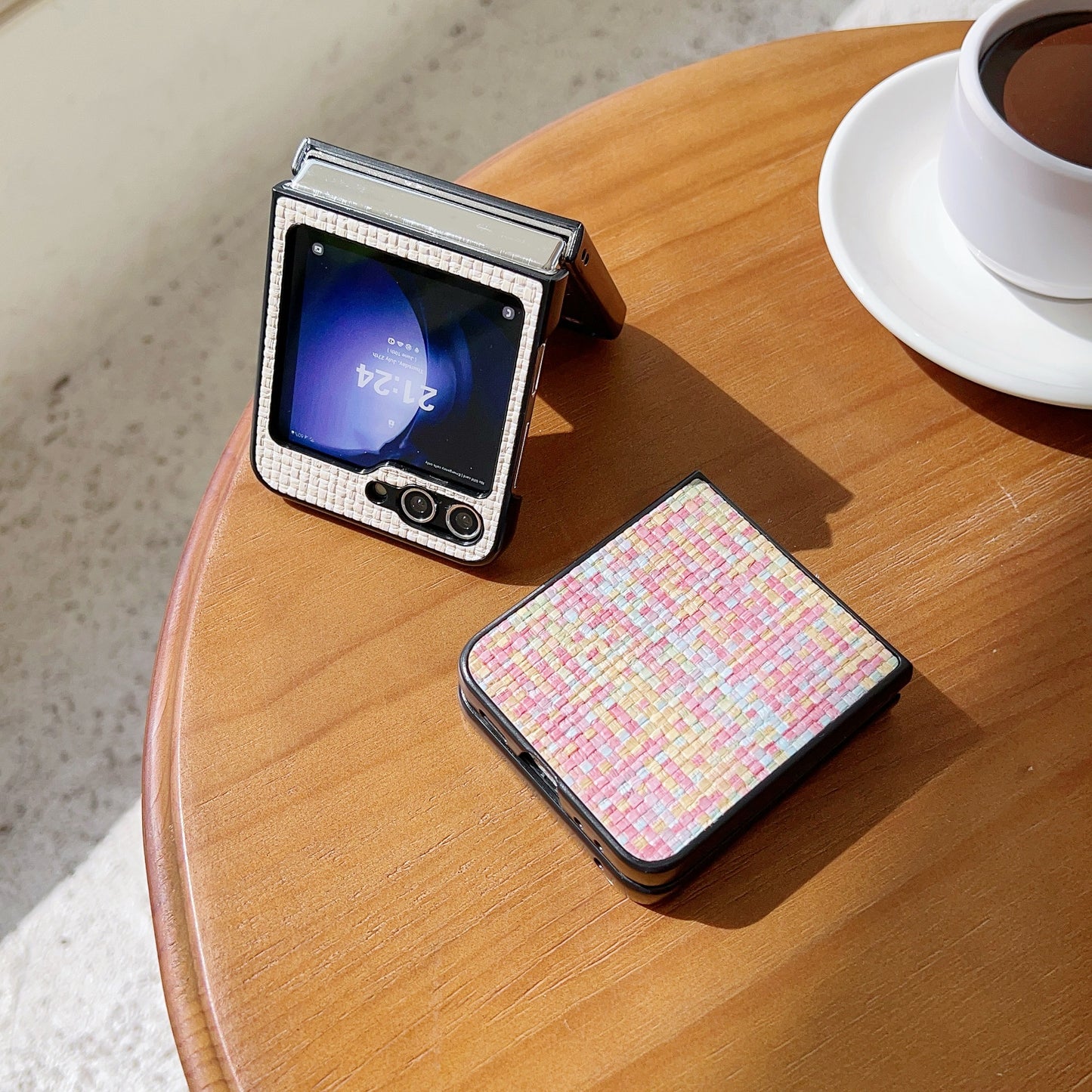 For Samsung Galaxy Z Flip6 5G Case Woven Grid Pattern Leather + PC Phone Cover Two-Piece Design - White