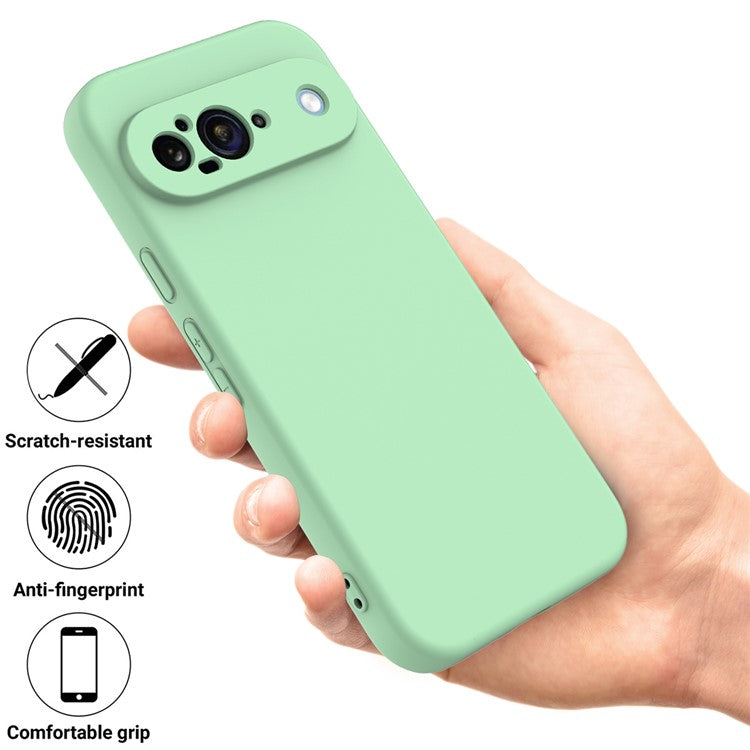 For Google Pixel 9 Case Liquid Silicone Shockproof Phone Cover with Hand Strap - Green