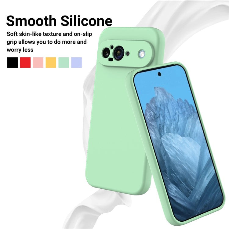 For Google Pixel 9 Case Liquid Silicone Shockproof Phone Cover with Hand Strap - Green