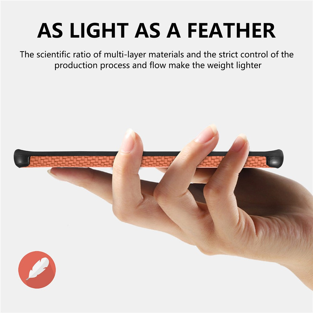Carbon Fiber Texture Phone Cover for Samsung Galaxy M13 4G, Drop-proof PU Leather Coated TPU Anti-scratch Case - Brown