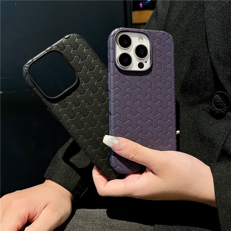 For iPhone 16 Pro Case Y-Shape Textured Anti-Drop Protective TPU Phone Cover - Black