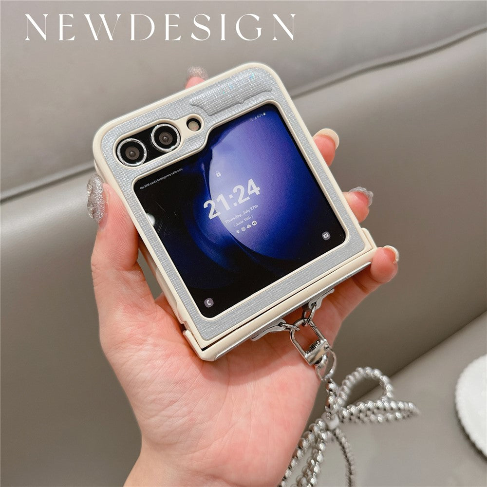 For Samsung Galaxy Z Flip7 FE 5G / Z Flip6 5G Case Hinge Protection Leather+PC Phone Cover with Bow Beaded Strap - Grey