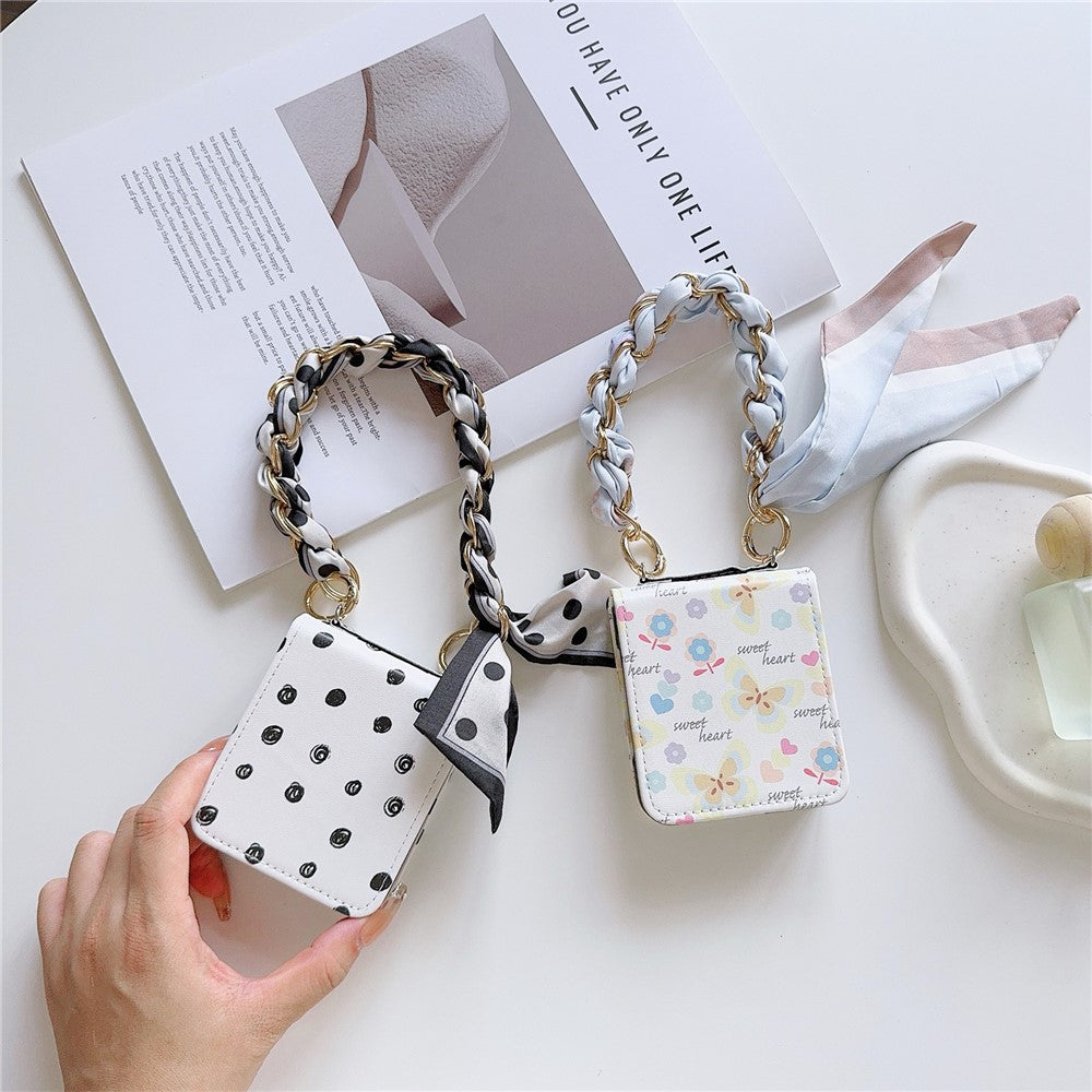 For Samsung Galaxy Z Flip7 FE 5G / Z Flip6 5G Case Pattern Leather+PC Phone Cover with Scarf Handle Strap - Butterfly