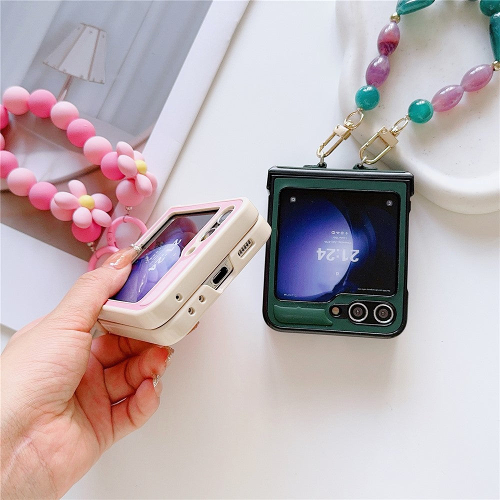 For Samsung Galaxy Z Flip7 FE 5G / Z Flip6 5G Case Skin-touch Leather+PC Phone Cover with Beaded Wrist Strap - Green