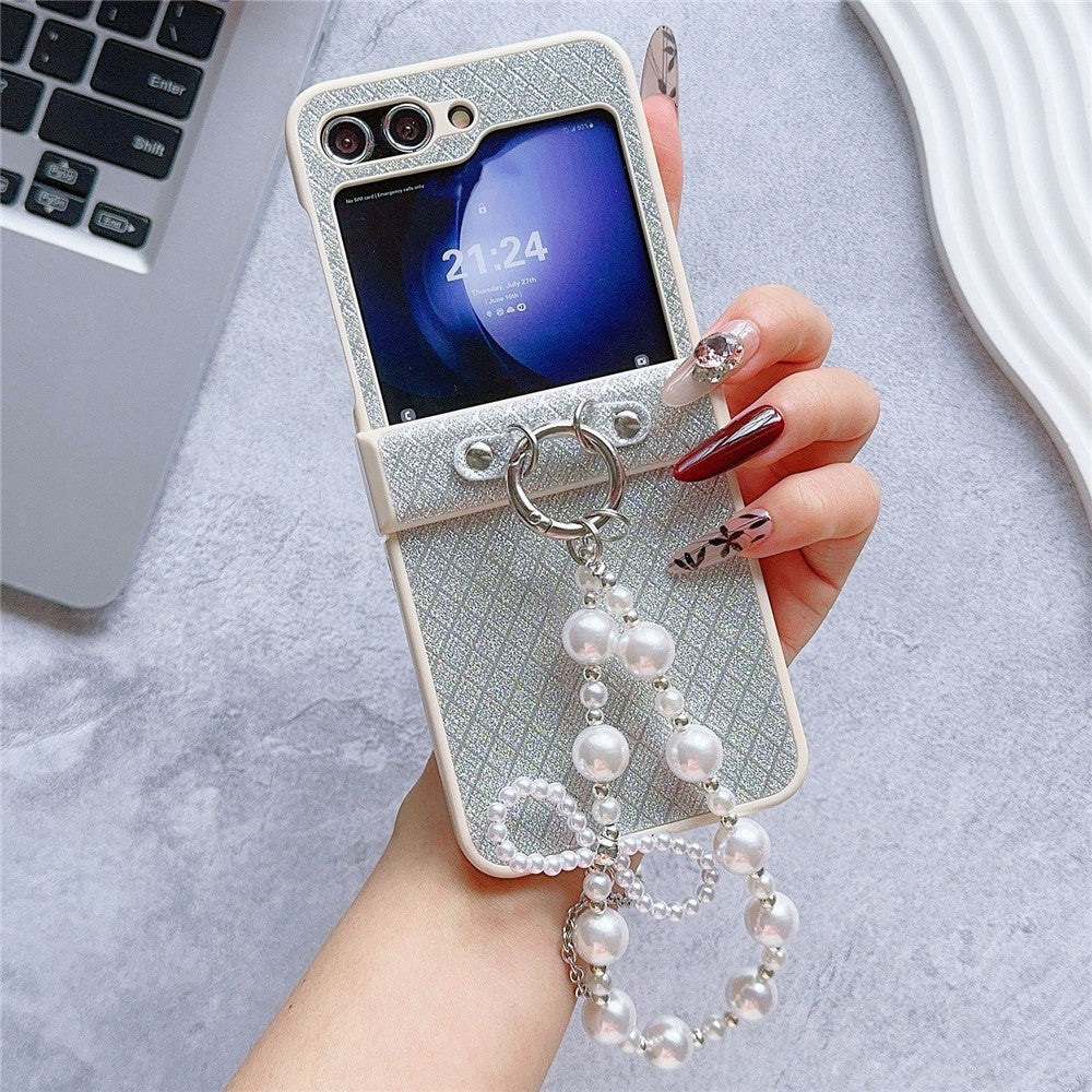 For Samsung Galaxy Z Flip7 FE 5G / Z Flip6 5G Case Glitter Lattice Leather+PC Phone Cover with Beaded Wrist Strap - Silver