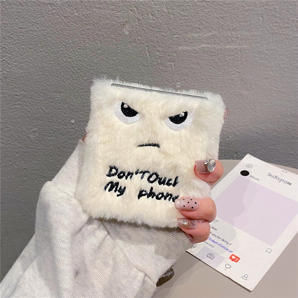 KJS-020 For Samsung Galaxy Z Flip7 FE 5G / Z Flip6 5G Case Humorous Face Soft Plush Hard PC Phone Cover - White