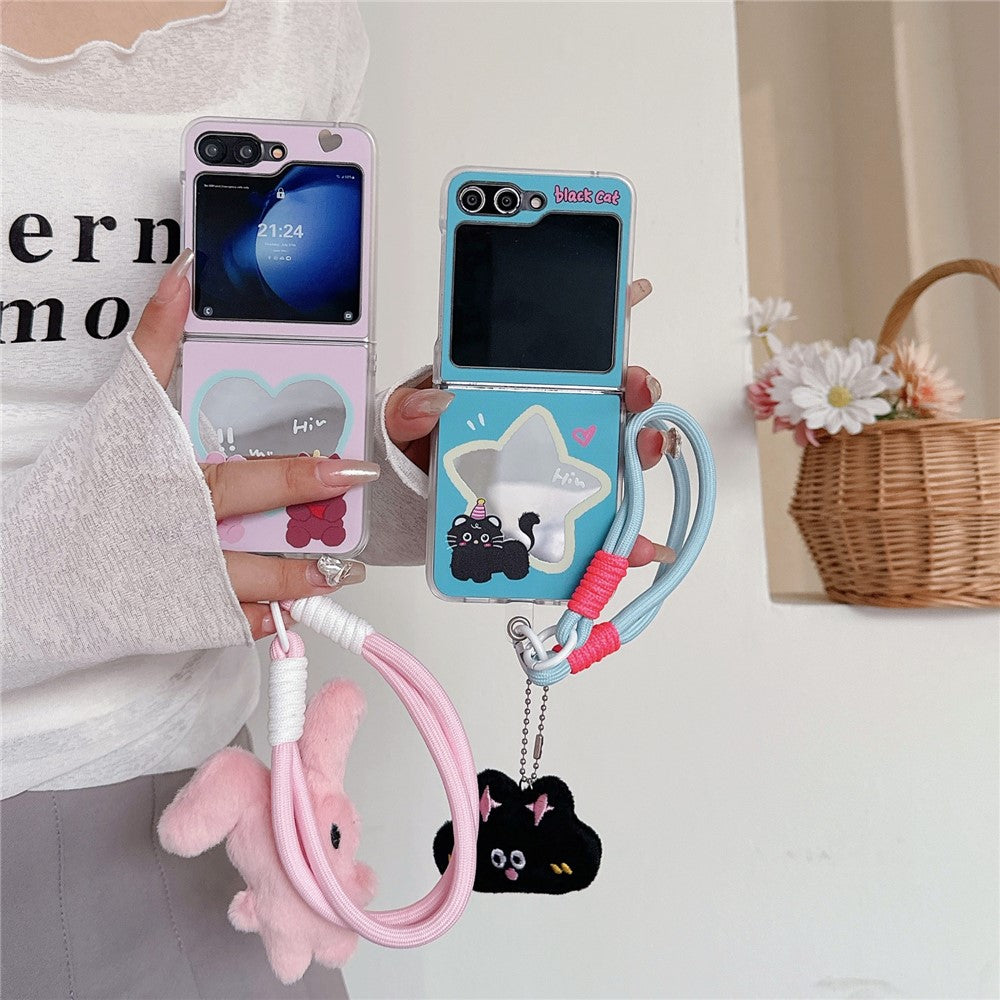 For Samsung Galaxy Z Flip7 FE 5G / Z Flip6 5G Case Mirror Surface Protective Hard PC Phone Cover with Wrist Strap - Black Cat / Star
