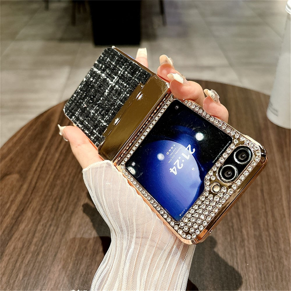 For Samsung Galaxy Z Flip7 FE 5G / Z Flip6 5G Case Plaid Texture Rhinestone Decor Hinge Protection PC Phone Cover - Black