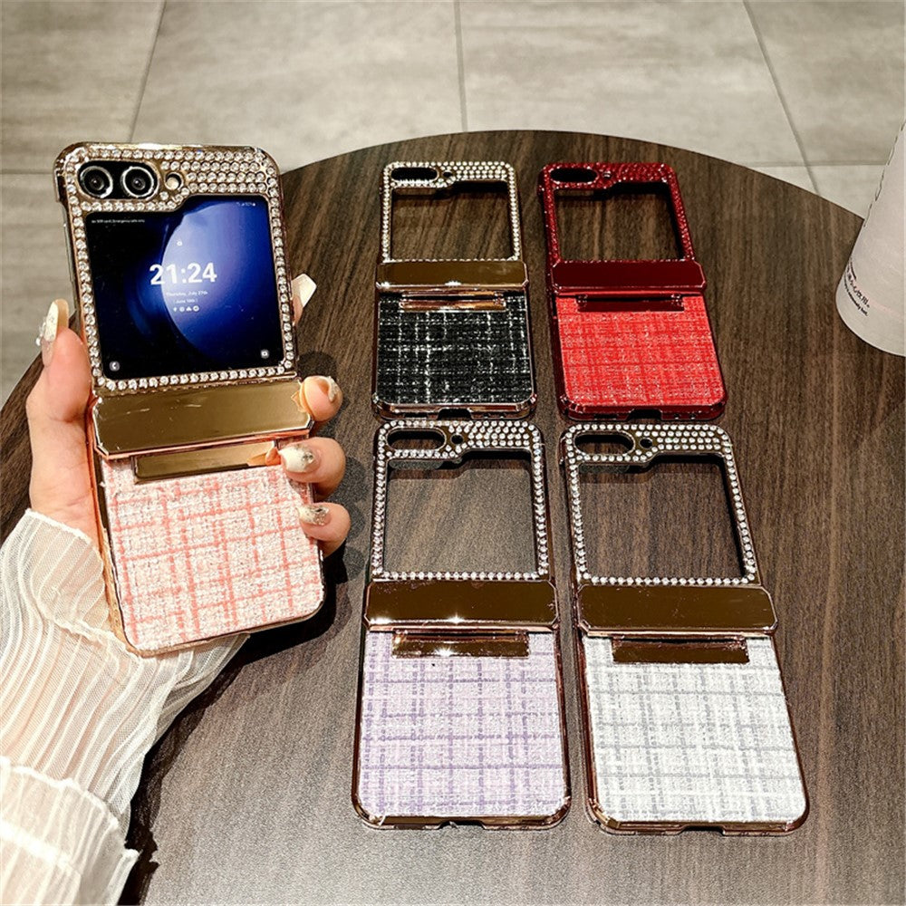 For Samsung Galaxy Z Flip7 FE 5G / Z Flip6 5G Case Plaid Texture Rhinestone Decor Hinge Protection PC Phone Cover - Black