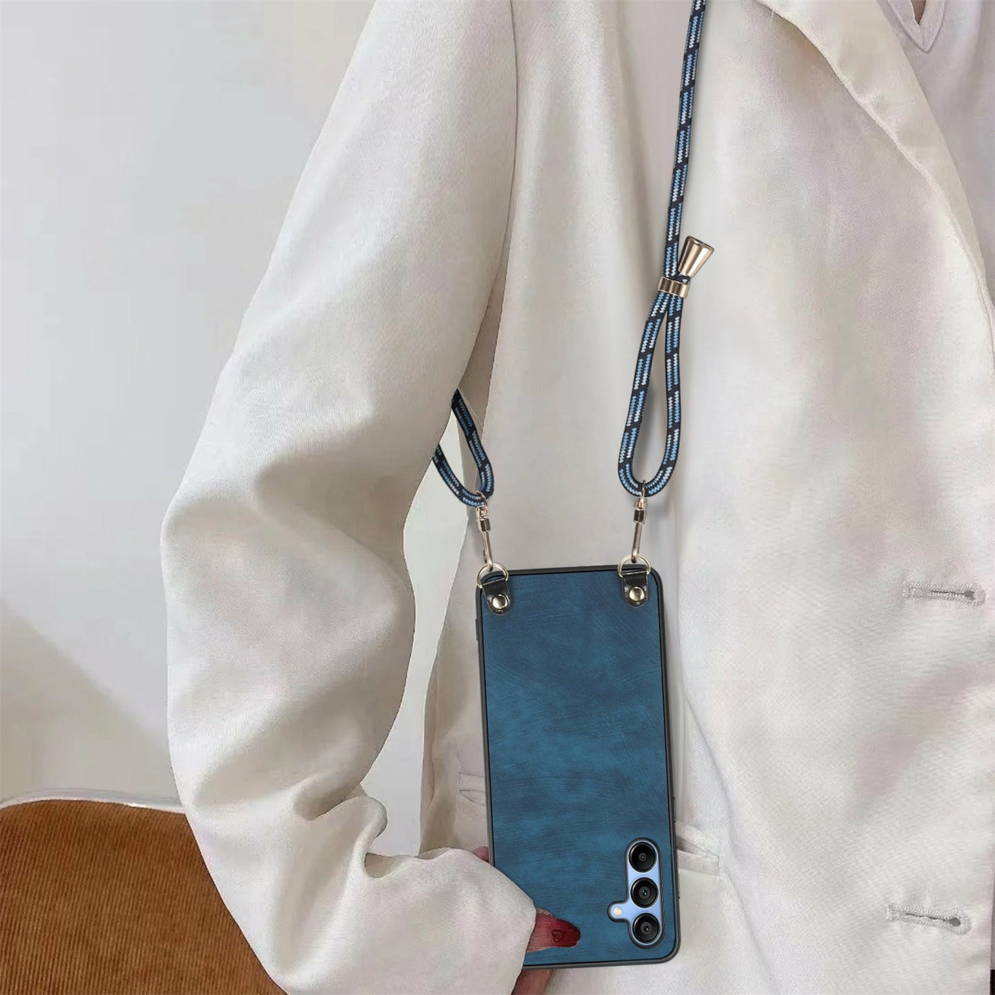 For Samsung Galaxy A16 5G / A16 4G Case Retro Texture Leather Coated PC+TPU Phone Cover with Hanging Rope - Blue