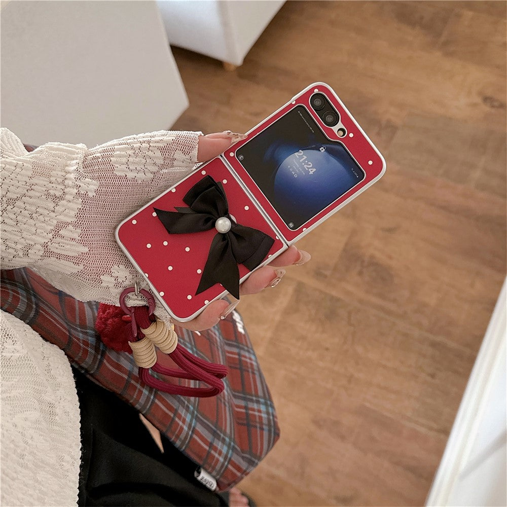 For Samsung Galaxy Z Flip7 FE 5G / Z Flip6 5G Case Dots Bowknot Leather+PC Phone Cover with Hand Strap