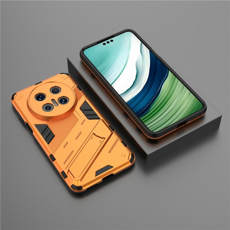 For Huawei Mate 70 Pro+ / Mate 70 Pro Case PC + TPU Shockproof Phone Cover with Kickstand - Orange