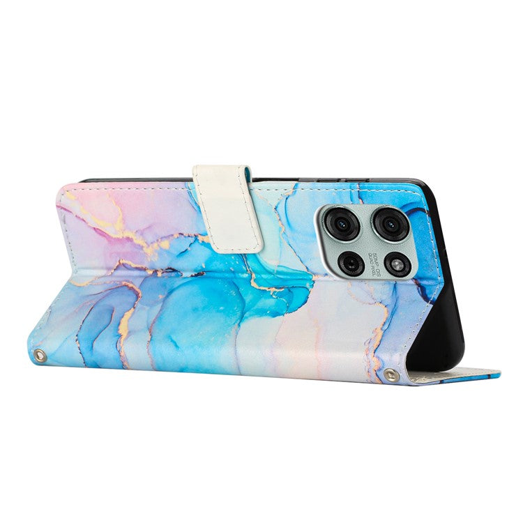 For Motorola Moto G75 5G Stand Case Marble Pattern PU Leather Wallet Phone Cover with Wrist Strap - Pink / Green