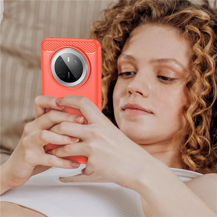 For Huawei Mate 70 Case Carbon Fiber Texture Brushed Phone Back Cover - Red