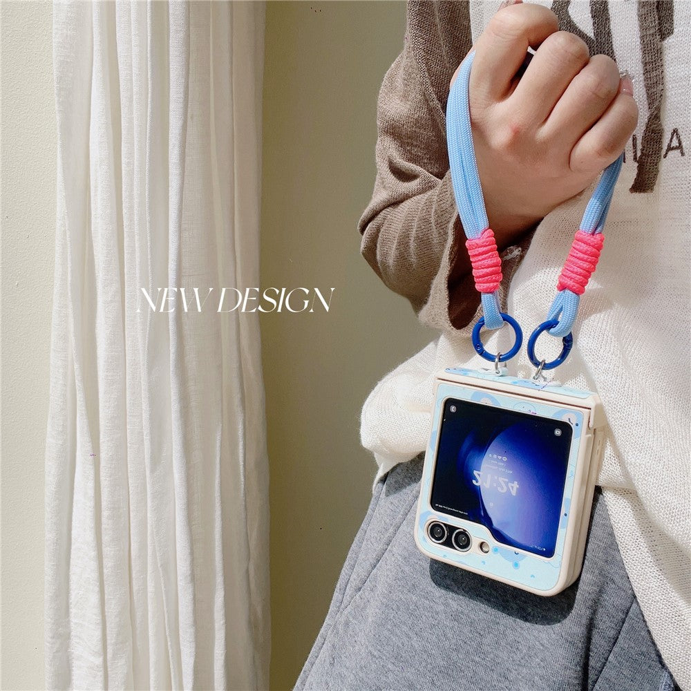 For Samsung Galaxy Z Flip7 FE 5G / Z Flip6 5G Case Cute Bear Pattern PU + PC Protective Phone Cover with Strap