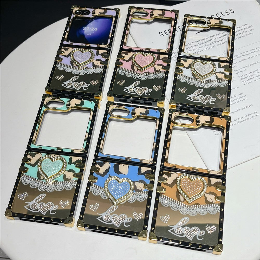 For Samsung Galaxy Z Flip7 FE 5G / Z Flip6 5G Case Heart Pattern Electroplating TPU + PC Phone Cover with Kickstand - Khaki