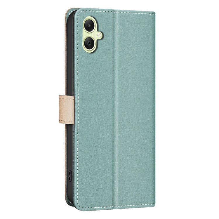 BINFEN COLOR BF33 For Samsung Galaxy F06 5G / M06 5G Leather Case Splicing Color RFID Blocking Wallet Stand Phone Cover - Green
