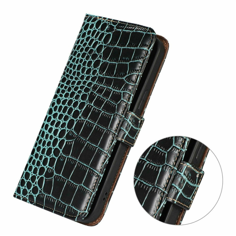 For iPhone 17 Pro Max Case Crocodile Texture Genuine Cow Leather Phone Wallet Cover - Green