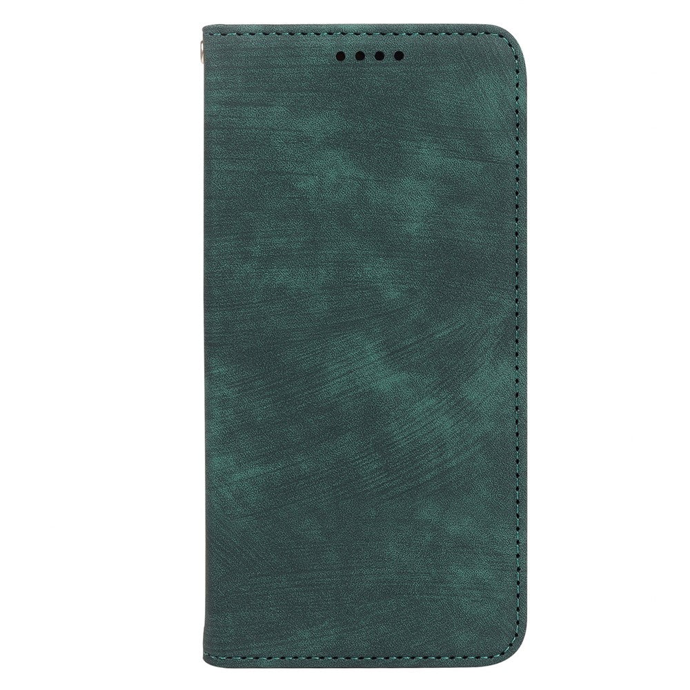 For Oppo Reno13 F 4G / 5G Case Strong Magnetic Leather Wallet Phone Cover with Striped Texture - Green