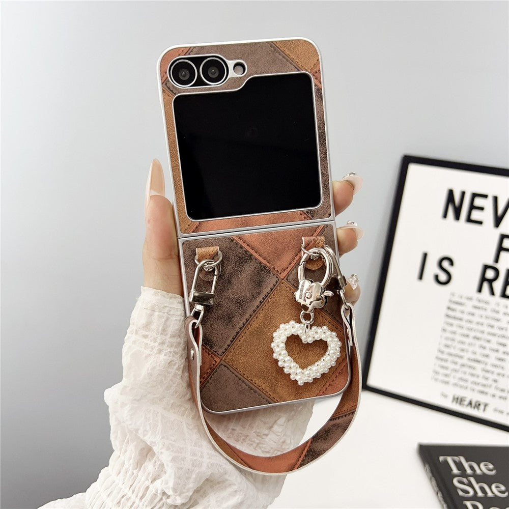 For Samsung Galaxy Z Flip7 FE 5G / Z Flip6 5G Case Retro Rhombus PU + PC Phone Cover with Love Pendant and Strap - Dark Brown