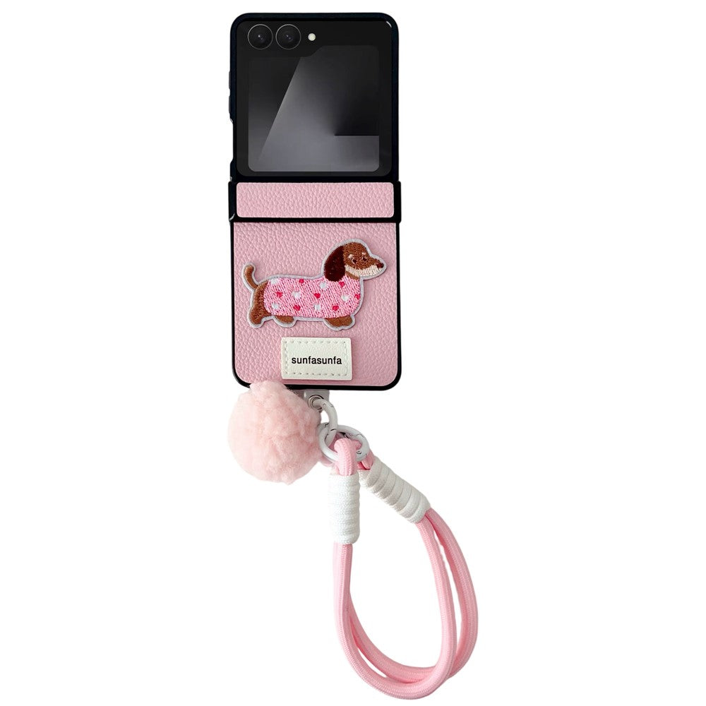 For Samsung Galaxy Z Flip7 5G Case Cute Dog Hinge Protection Litchi Texture Phone Cover with Wrist Strap - Pink
