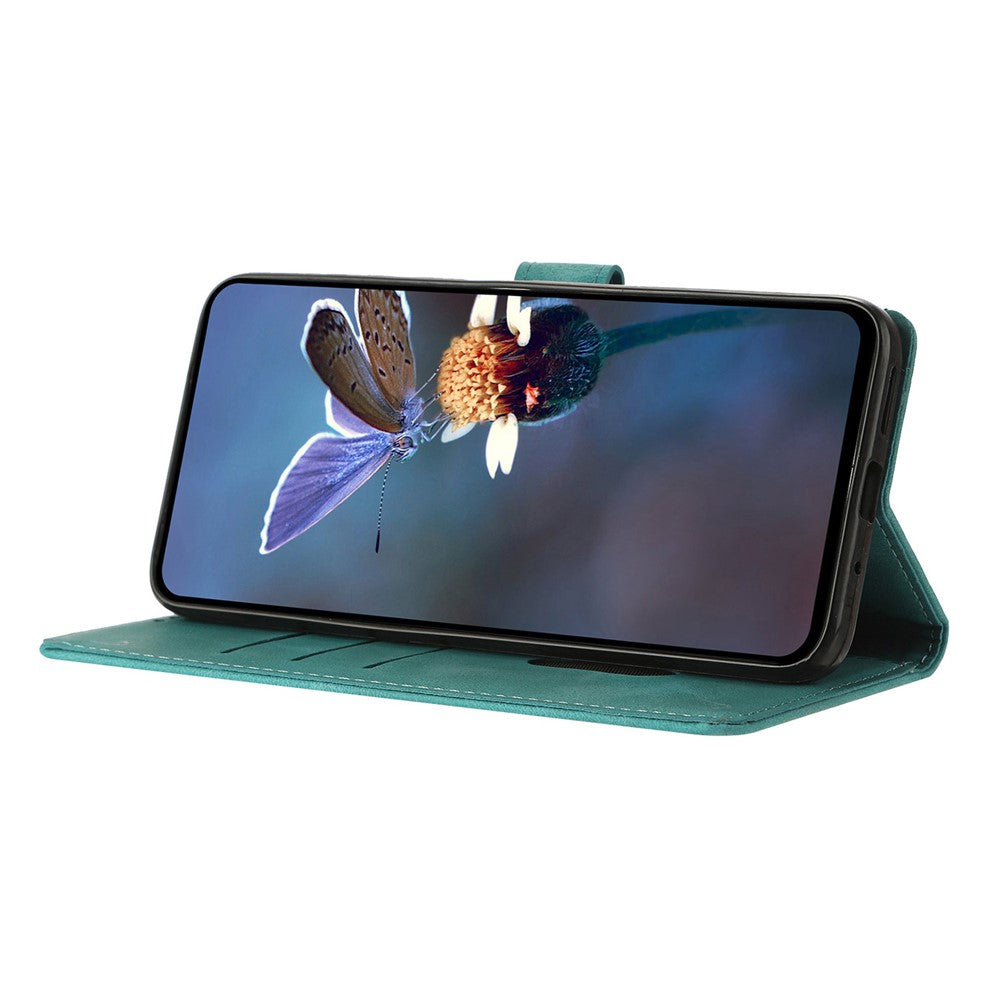 For iPhone 17 Pro Max Case Wallet Stand Imprinted Triangle Pattern Leather Phone Flip Cover - Green