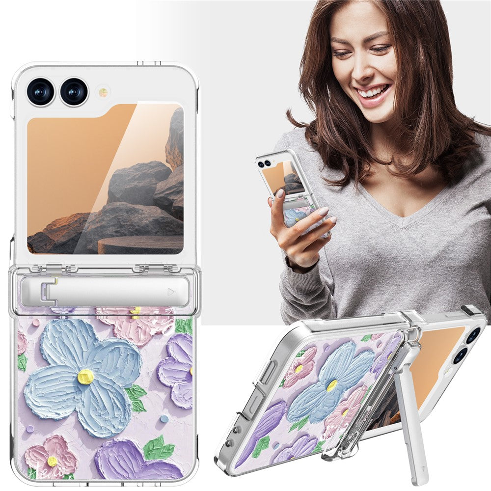 GW181 For Samsung Galaxy Z Flip7 FE 5G  /  Flip6 5G Case with Pattern Design Kickstand Hard PC Phone Cover - Flower