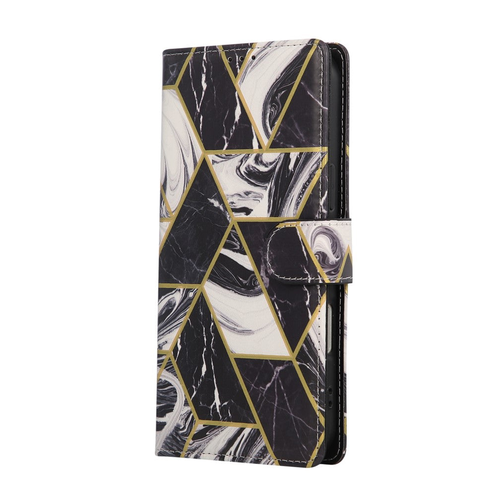For iPhone 17 Pro Max Case Lacquered Marble Pattern Leather Phone Cover with Wrist Strap - Black
