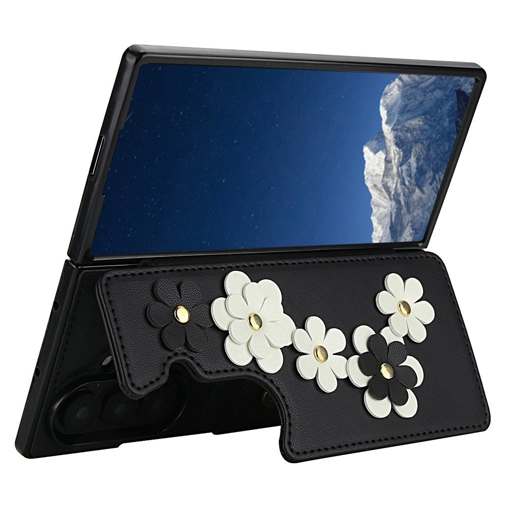 For Samsung Galaxy Z Fold7 5G Case Card Slots Leather Coated TPU Flower Phone Cover with 2 Straps - Black